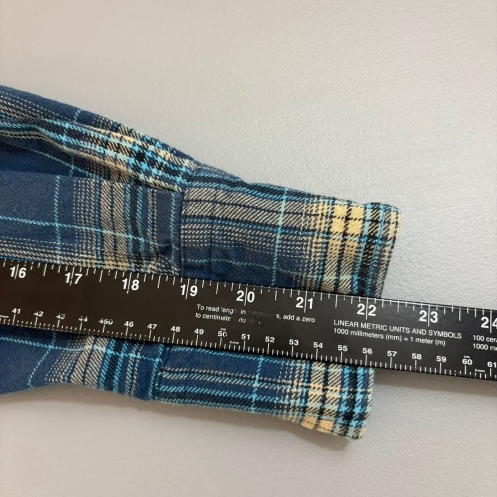 Wrangler Mens XL Blue Plaid Western Pearl Snap Shirt Long Sleeve Raw Hem Grunge - Picture 14 of 16